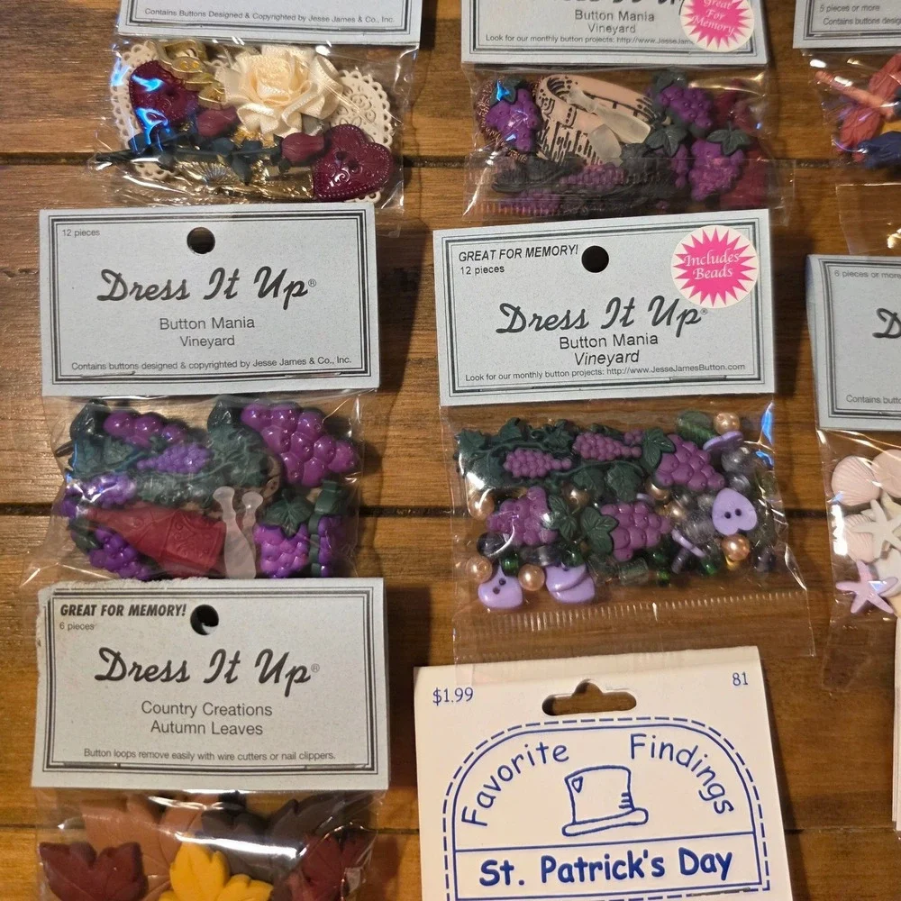 Dress It Up Novelty Buttons Lot Multicolor Mixed Themes 10 Packs